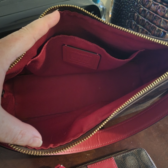 Small handbag and wristlet Coach - Picture 2 of 6